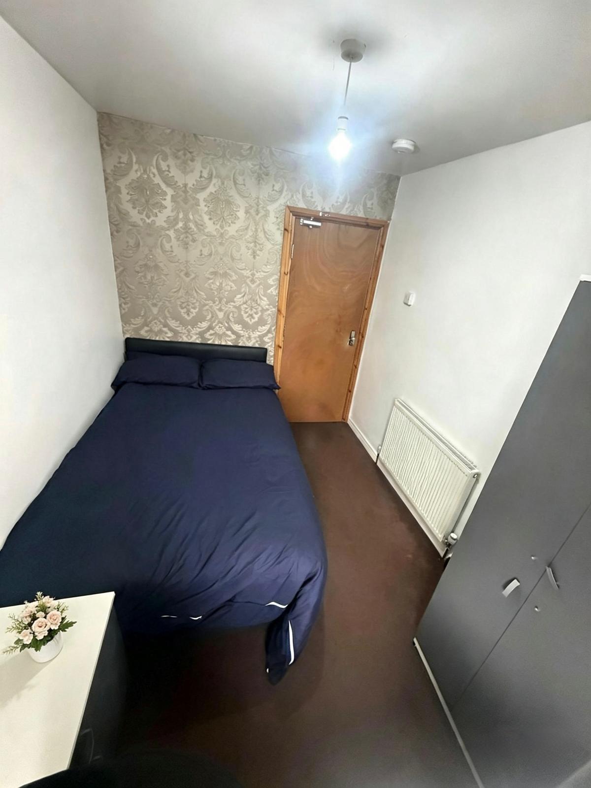 single in BIRMINGHAM