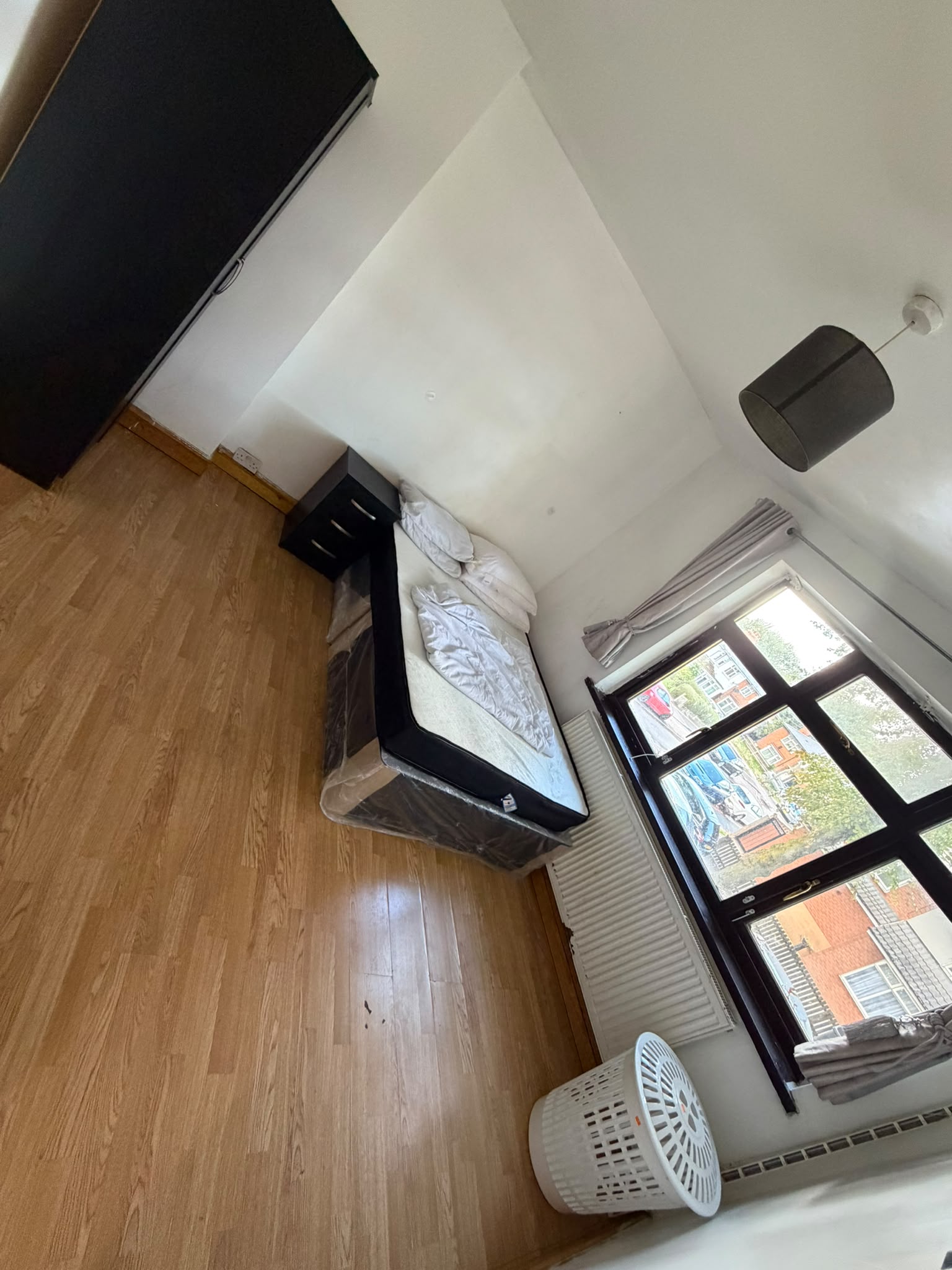 Double room, B8 3LJ