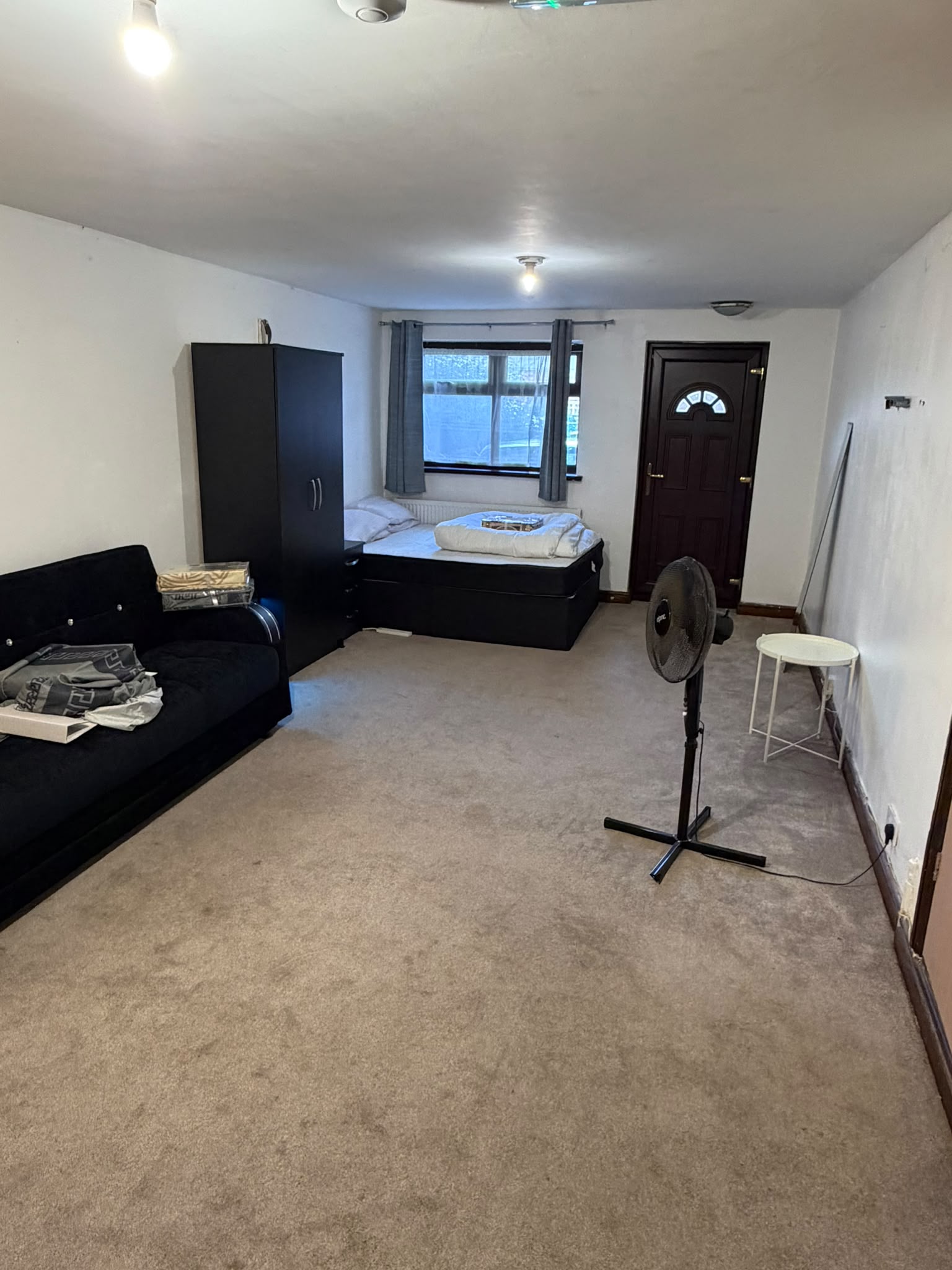 Double room, B8 3LJ