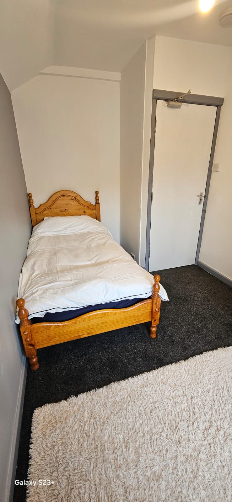 Double room, B33 8BS