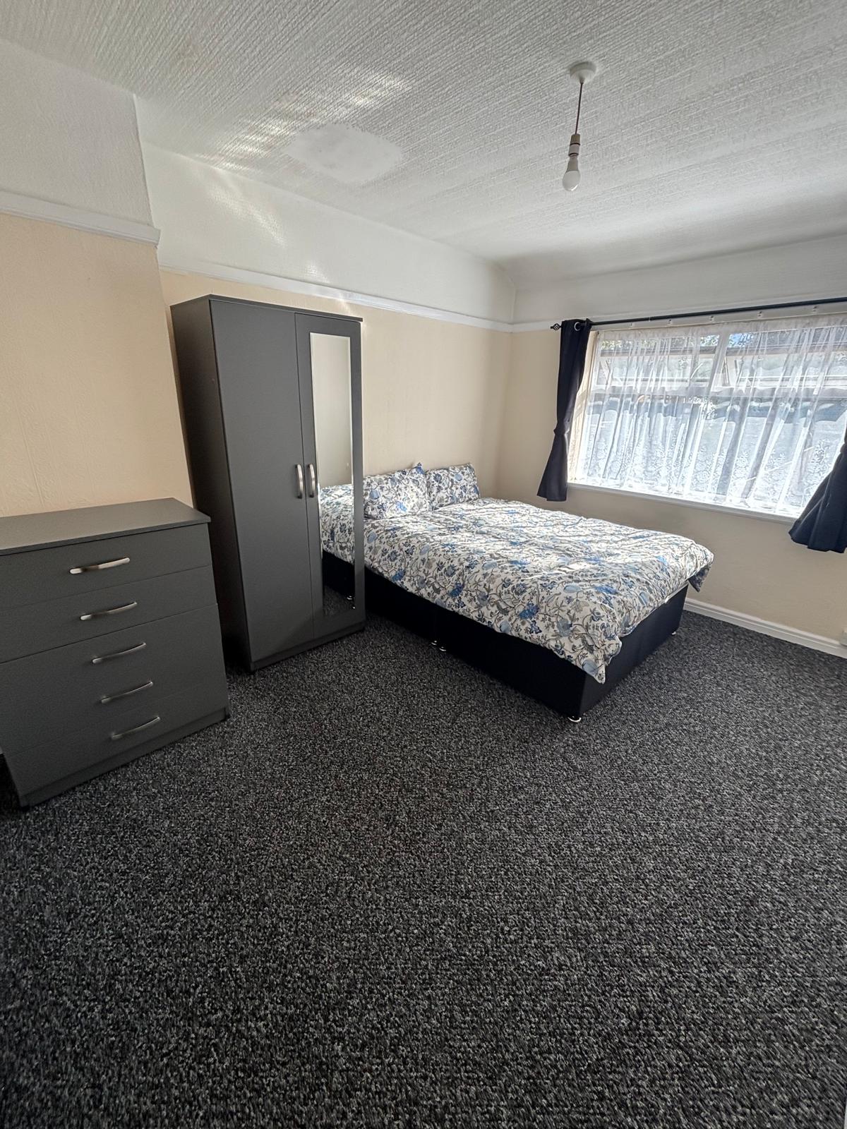 Double room, B44 0JH