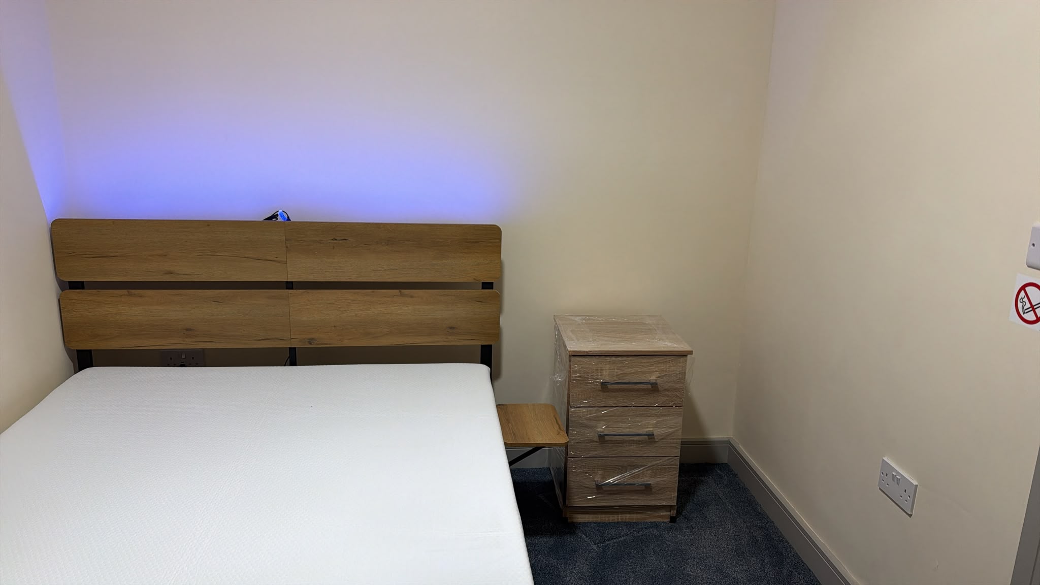 Double room, B37 7LB